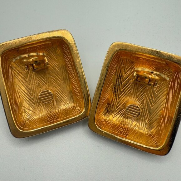 Vintage 1980s Laurel Burch Chunky Tribal Clip On Earrings - Picture 9 of 11